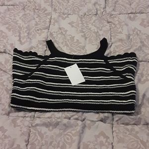 Juniors knitted tank top